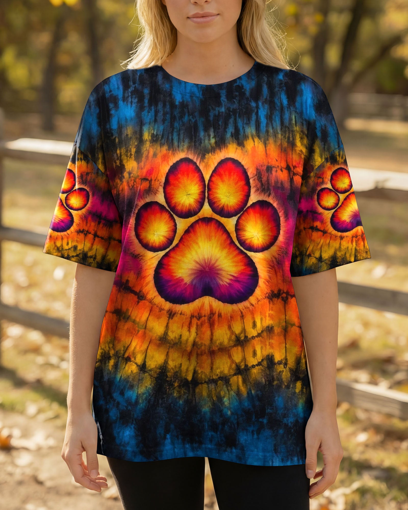 PAW PRINT SWIRL ALL OVER PRINT - TLHG0203263