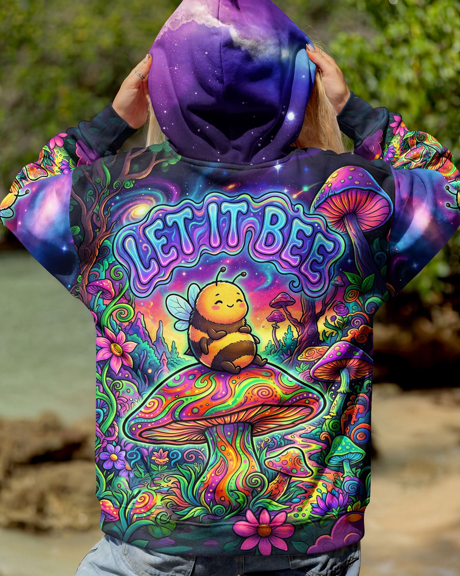 LET IT BEE PSECHEDELIC BEE ALL OVER PRINT - TLHG0804263