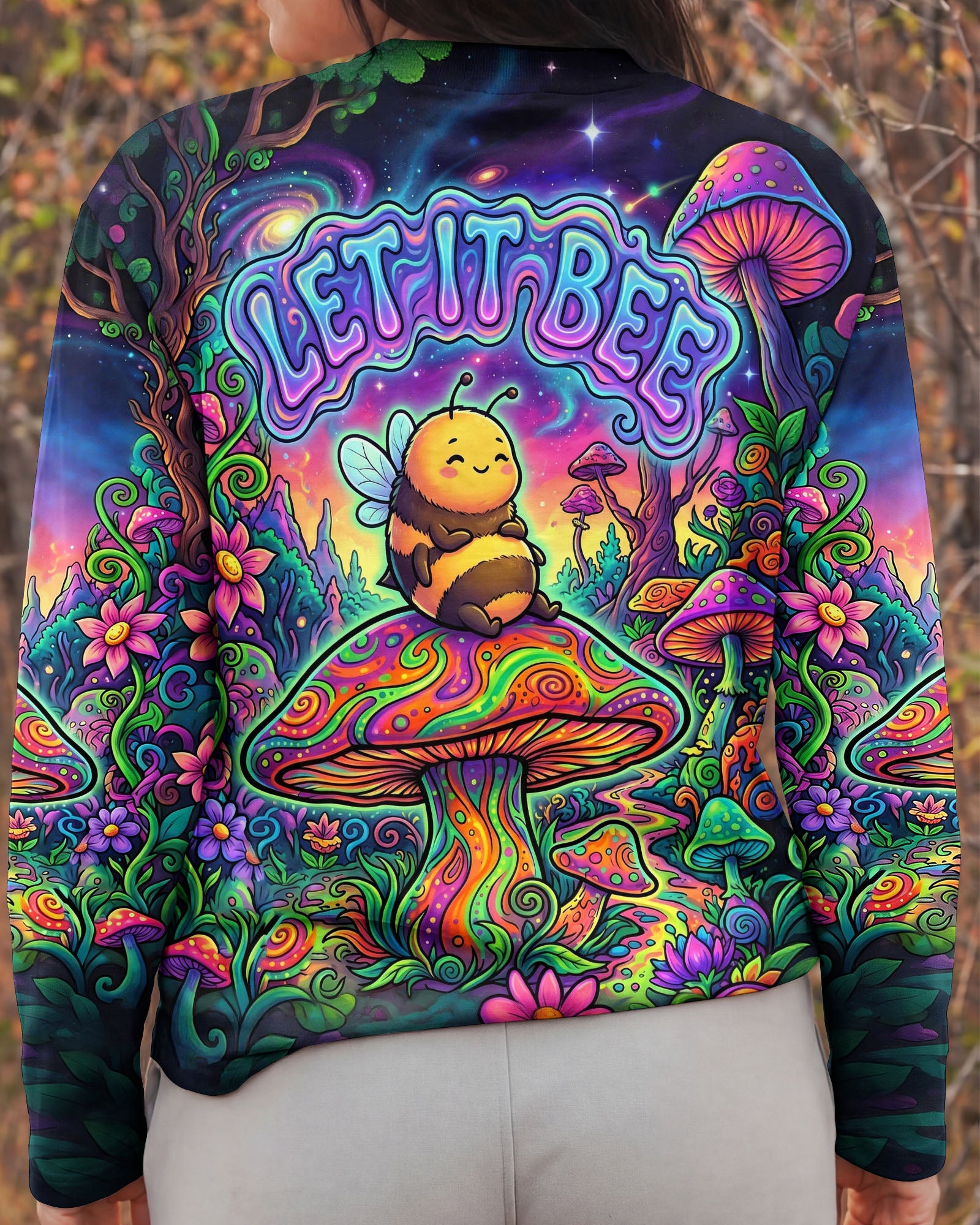 LET IT BEE PSECHEDELIC BEE ALL OVER PRINT - TLHG0804263