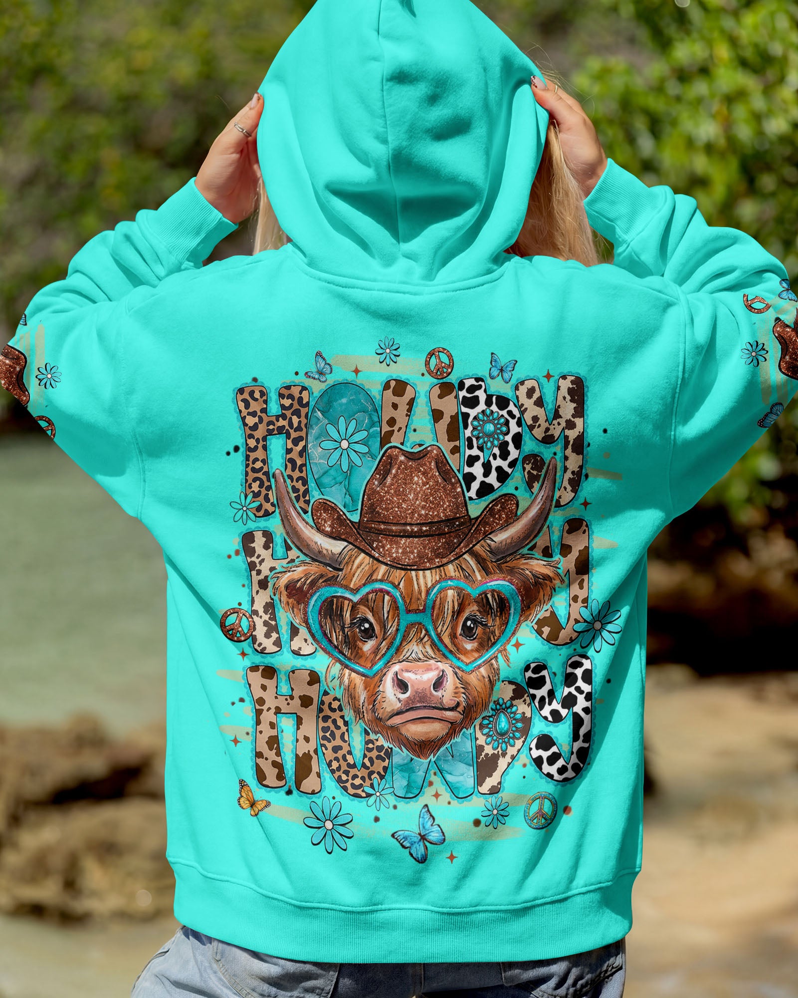 HOWDY HIGHLAND COW ALL OVER PRINT - TLHN1407262