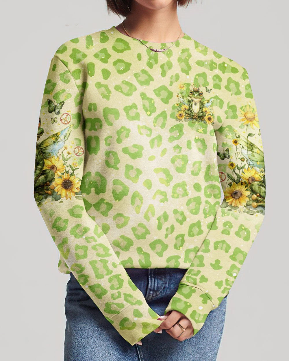 BE YOU THE WORLD WILL ADJUST FROG ALL OVER PRINT - TLNO1504242