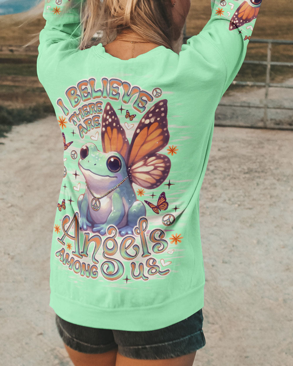 I BELIEVE THERE ARE ANGELS AMONG US FROG ALL OVER PRINT - TLNO1706252