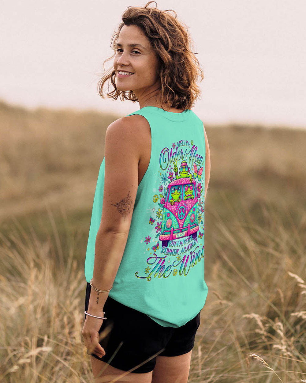 RUNNING AGAINST THE WIND BUS FROG ALL OVER PRINT - TLNO2211243