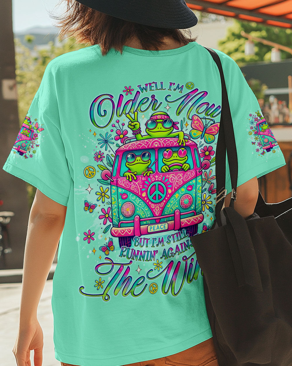 RUNNING AGAINST THE WIND BUS FROG ALL OVER PRINT - TLNO2211243