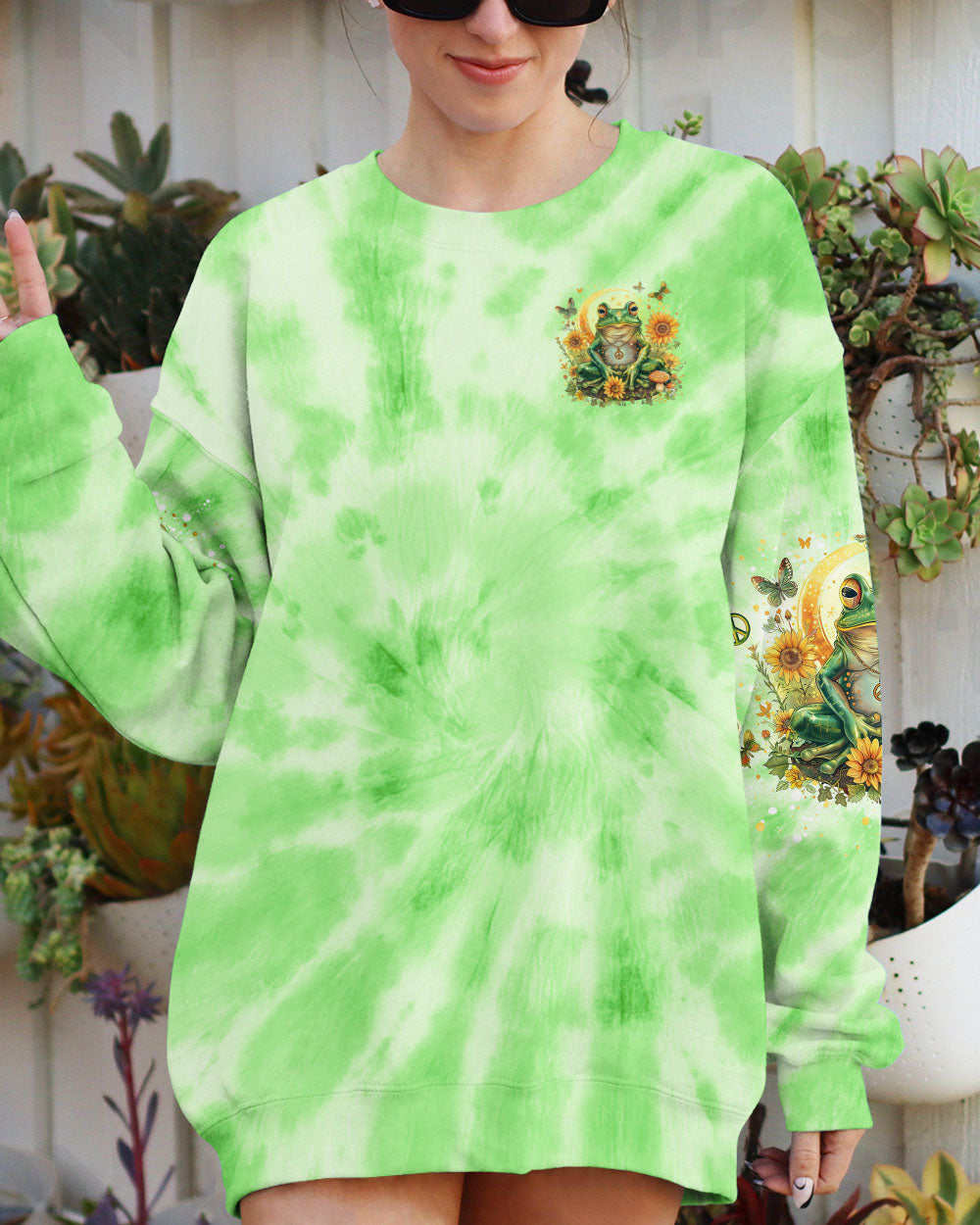 BE YOU THE WORLD WILL ADJUST FROG ALL OVER PRINT - TLNO2611243