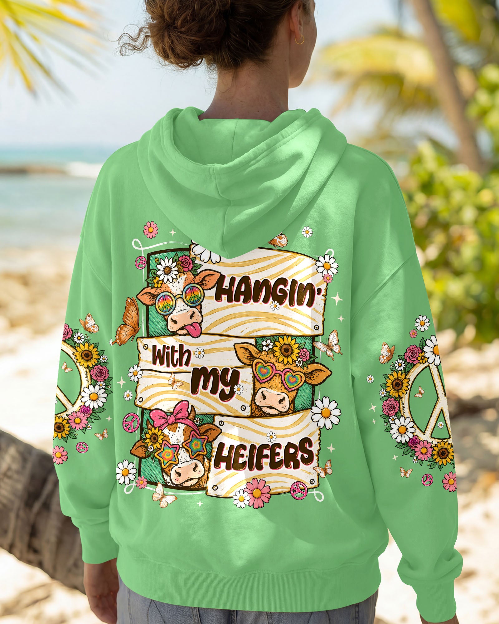 HANGIN' WITH MY HEIFERS HIGHLAND COW ALL OVER PRINT - TLNT0907261
