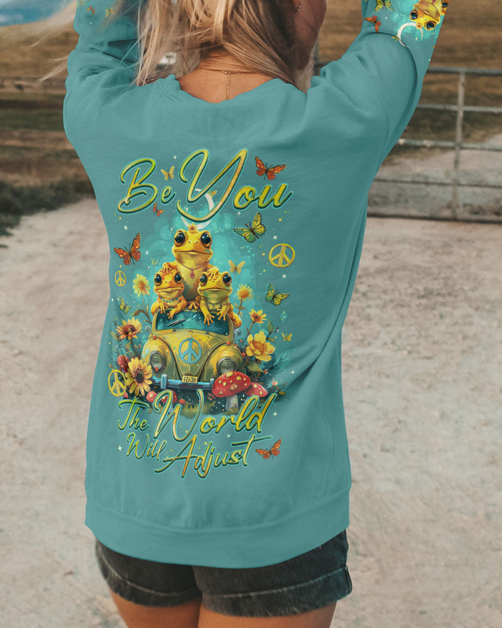 BE YOU THE WORLD WILL ADJUST FROG ALL OVER PRINT - TLNZ1503242
