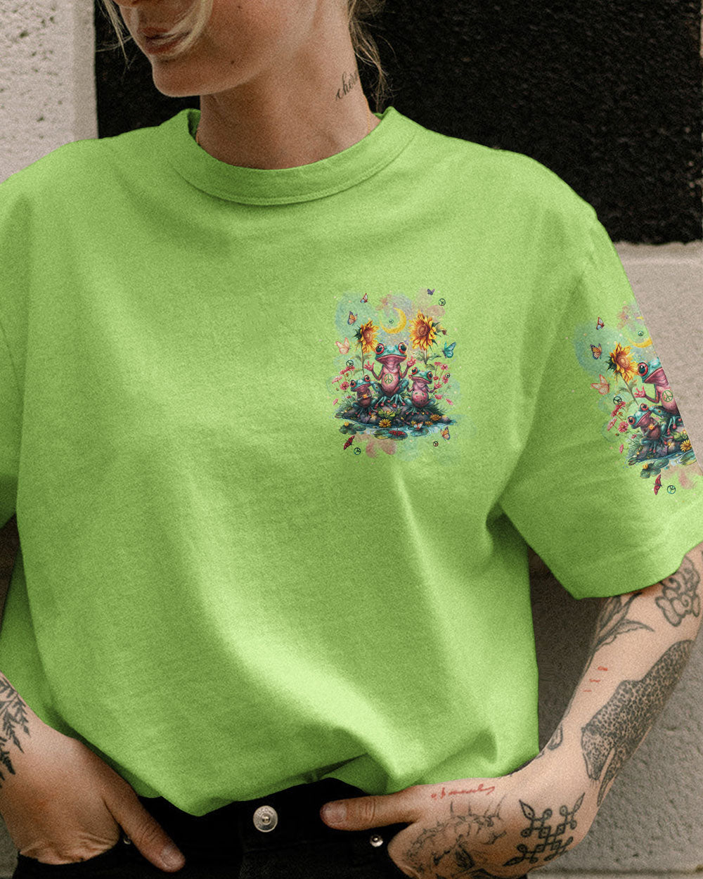 GOOD TIMES CRAZY FRIEND FROG ALL OVER PRINT - TLPQ22032341
