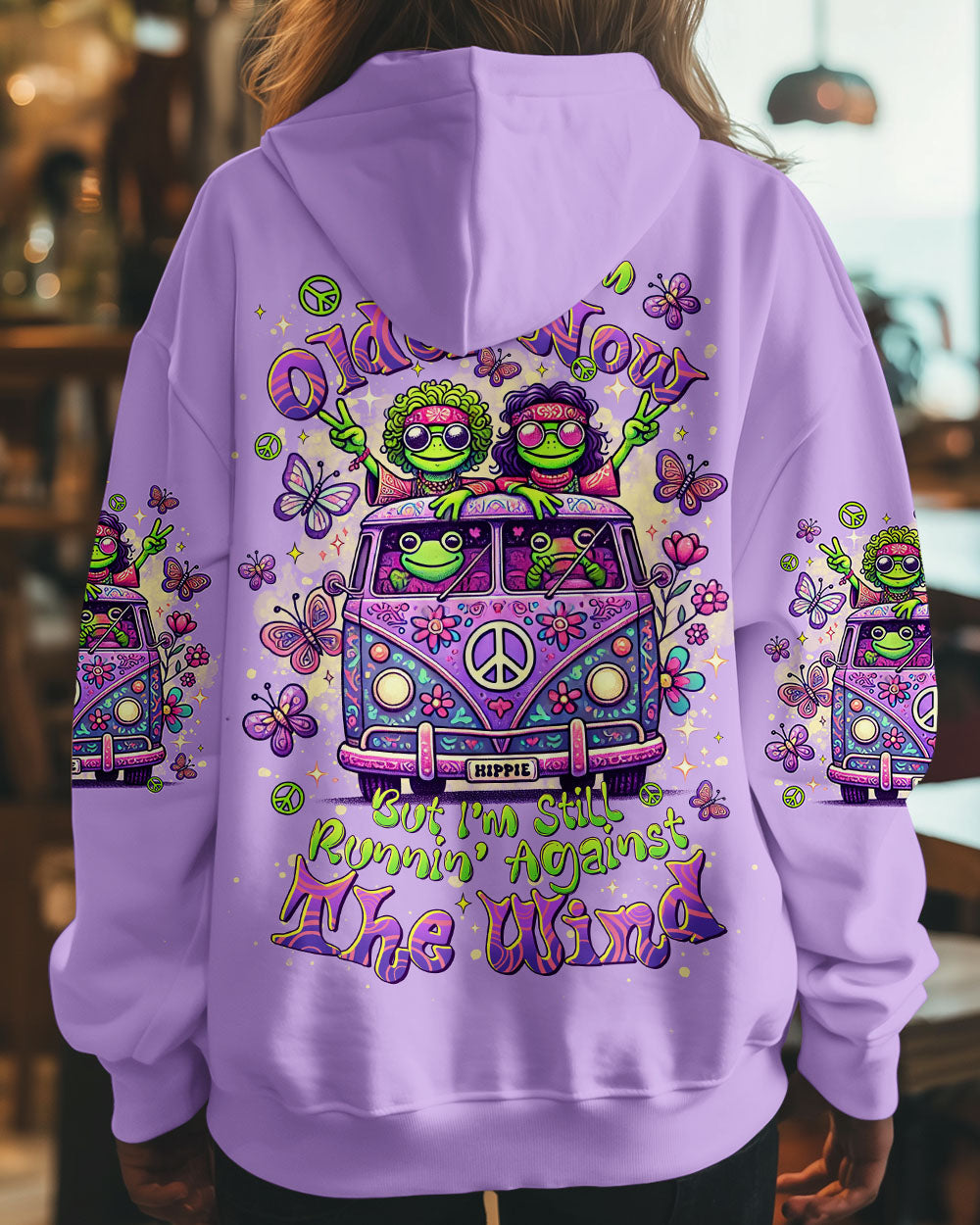 RUNNING AGAINST THE WIND BUS FROG ALL OVER PRINT - TLTR0411245