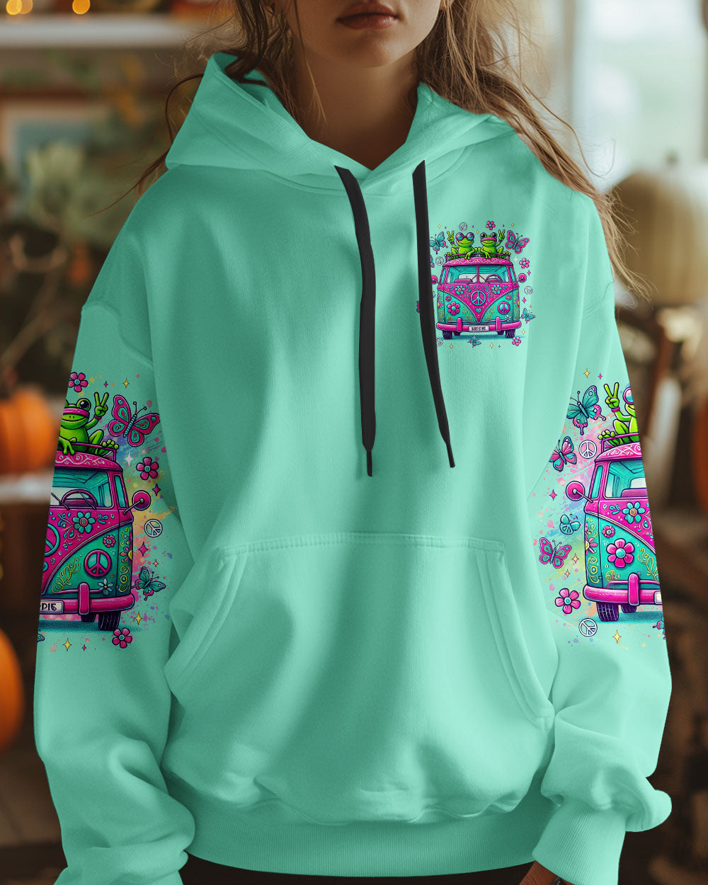 RUNNING AGAINST THE WIND BUS FROG ALL OVER PRINT - TLTR2412245