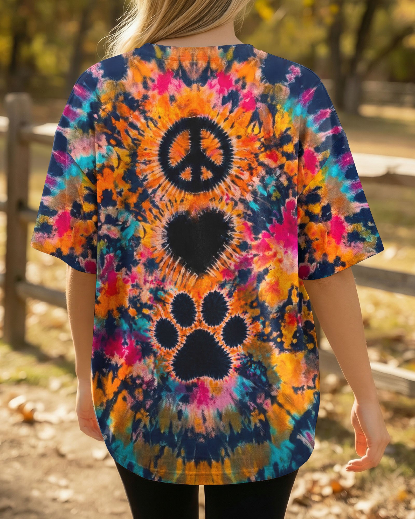 PEACE LOVE PAW PRINT ALL OVER PRINT - TLTW0406261