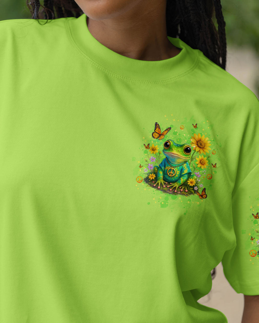 BE YOU THE WORLD WILL ADJUST FROG ALL OVER PRINT - TLTW0410251