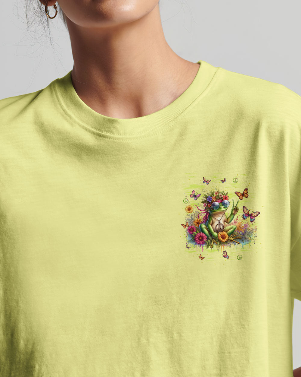 RUNNING AGAINST THE WIND FROG ALL OVER PRINT - TLTW0506244