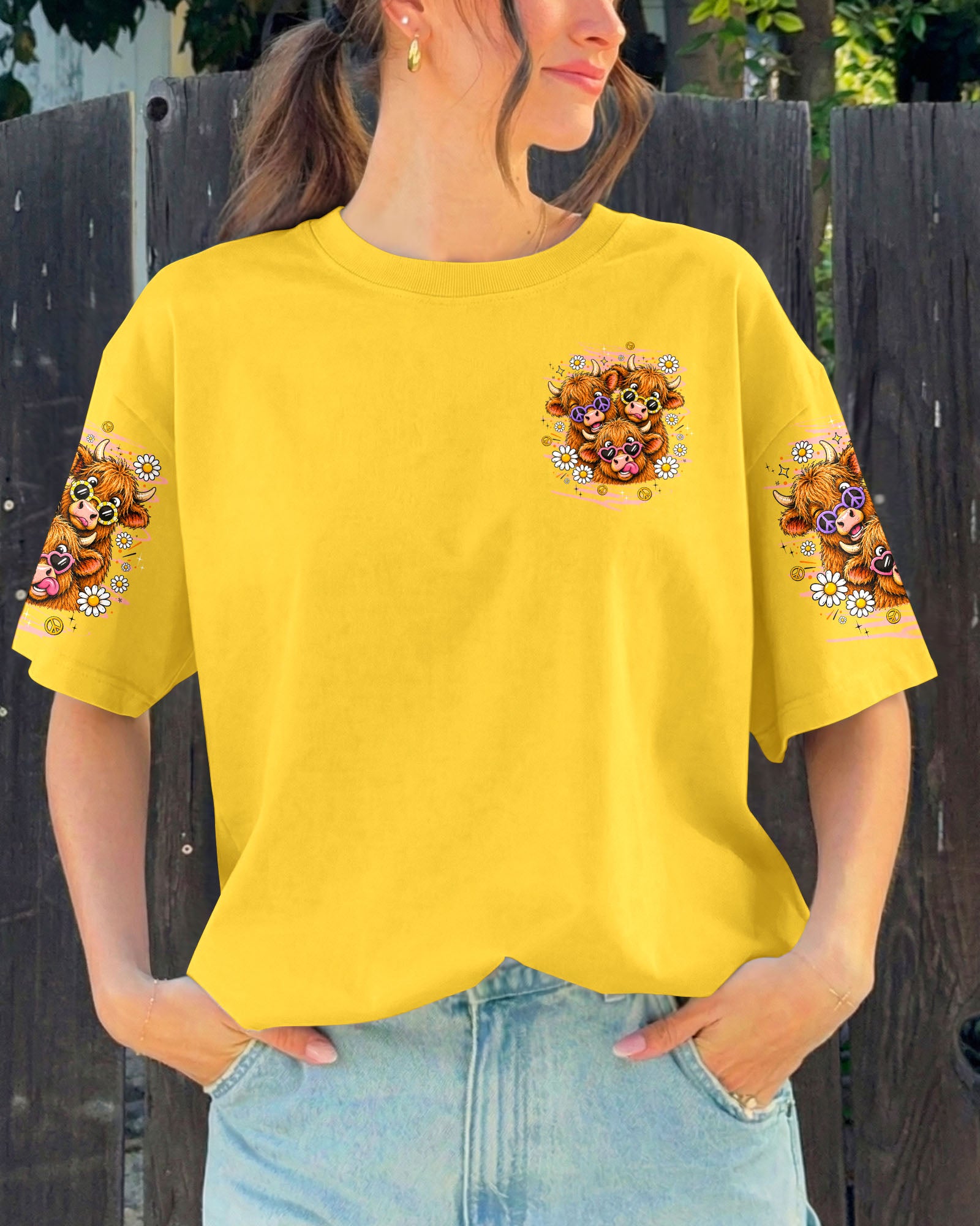 GOOD TIMES CRAZY FRIEND HIGHLAND COW ALL OVER PRINT - TLTW0807261