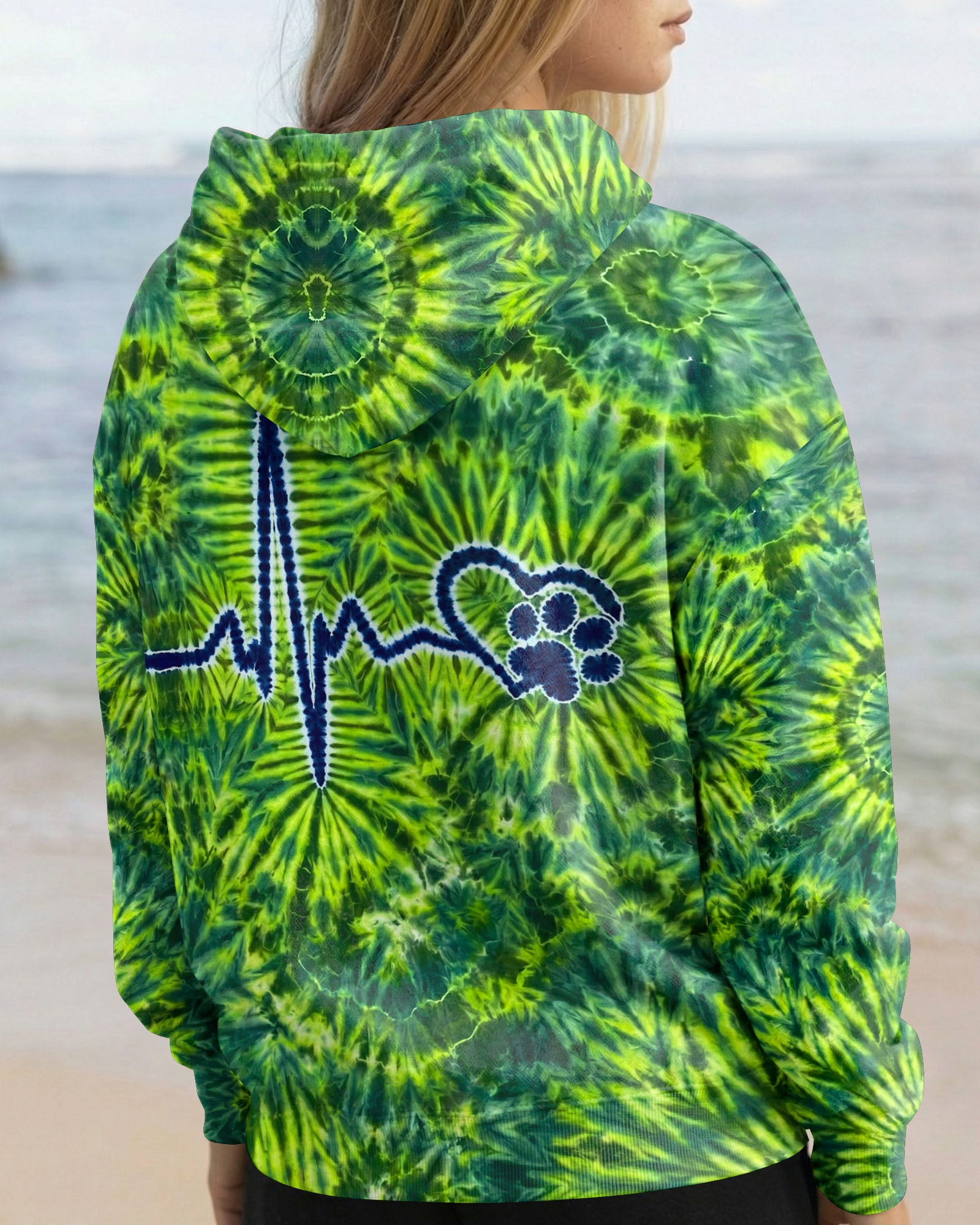 HEARTBEAT PAW PRINT BURST ALL OVER PRINT  - TLTW1506264