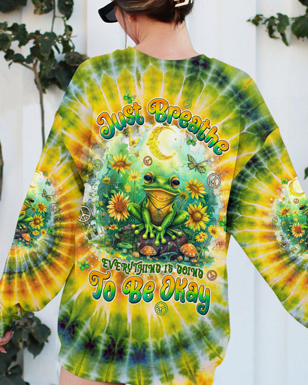 JUST BREATHE FROG ALL OVER PRINT  - TLTW2711244