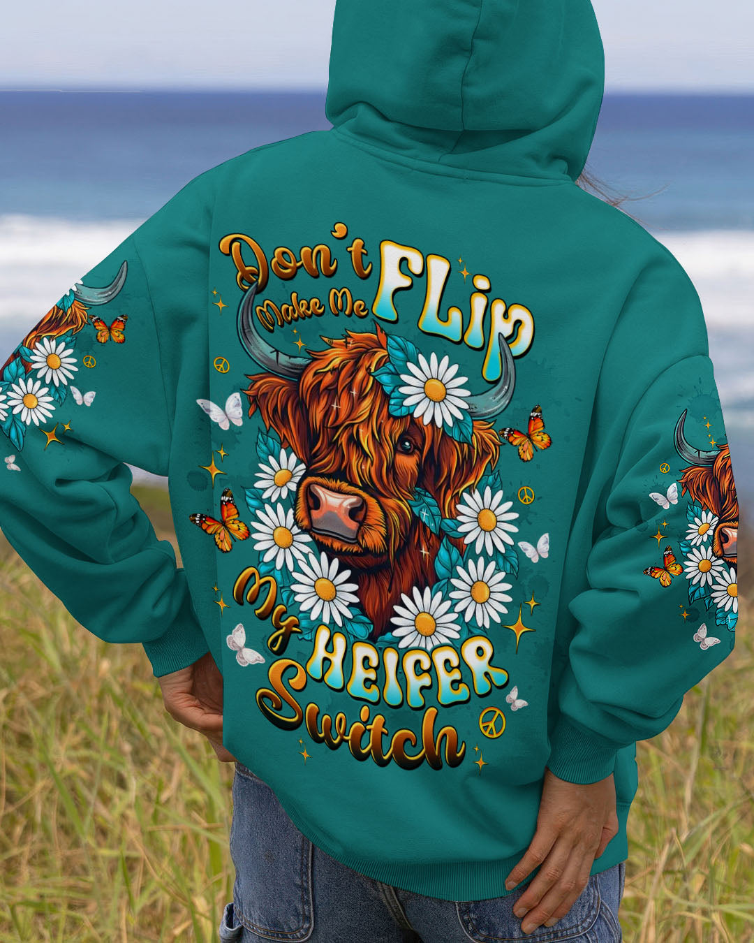 HEIFER SWITCH COW DAISIES ALL OVER PRINT - TLTW2910251