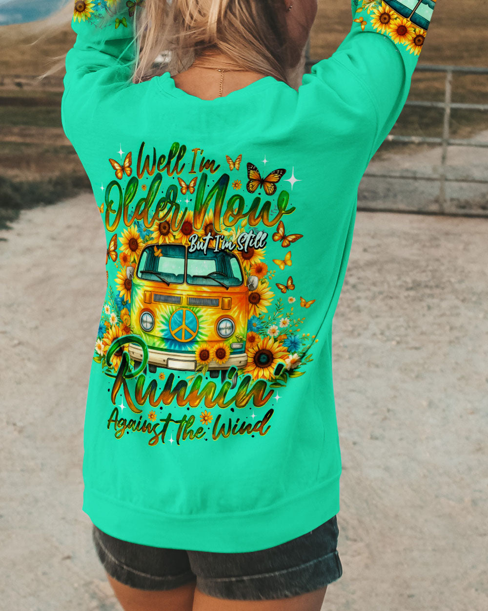 RUNNING AGAINST THE WIND ALL OVER PRINT - TY1005243