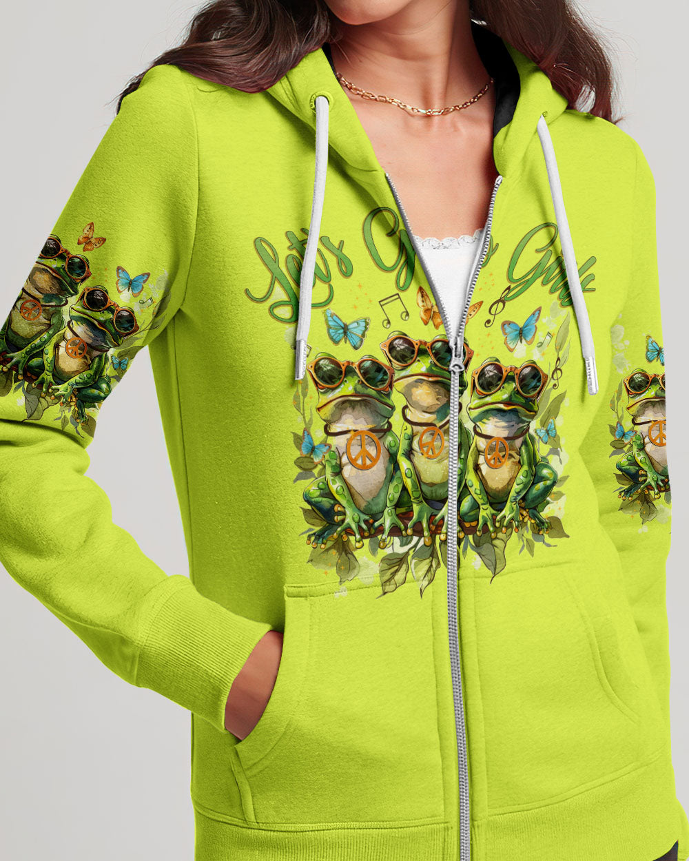 LET'S GO GIRLS FROGS ALL OVER PRINT - TYHI0904242