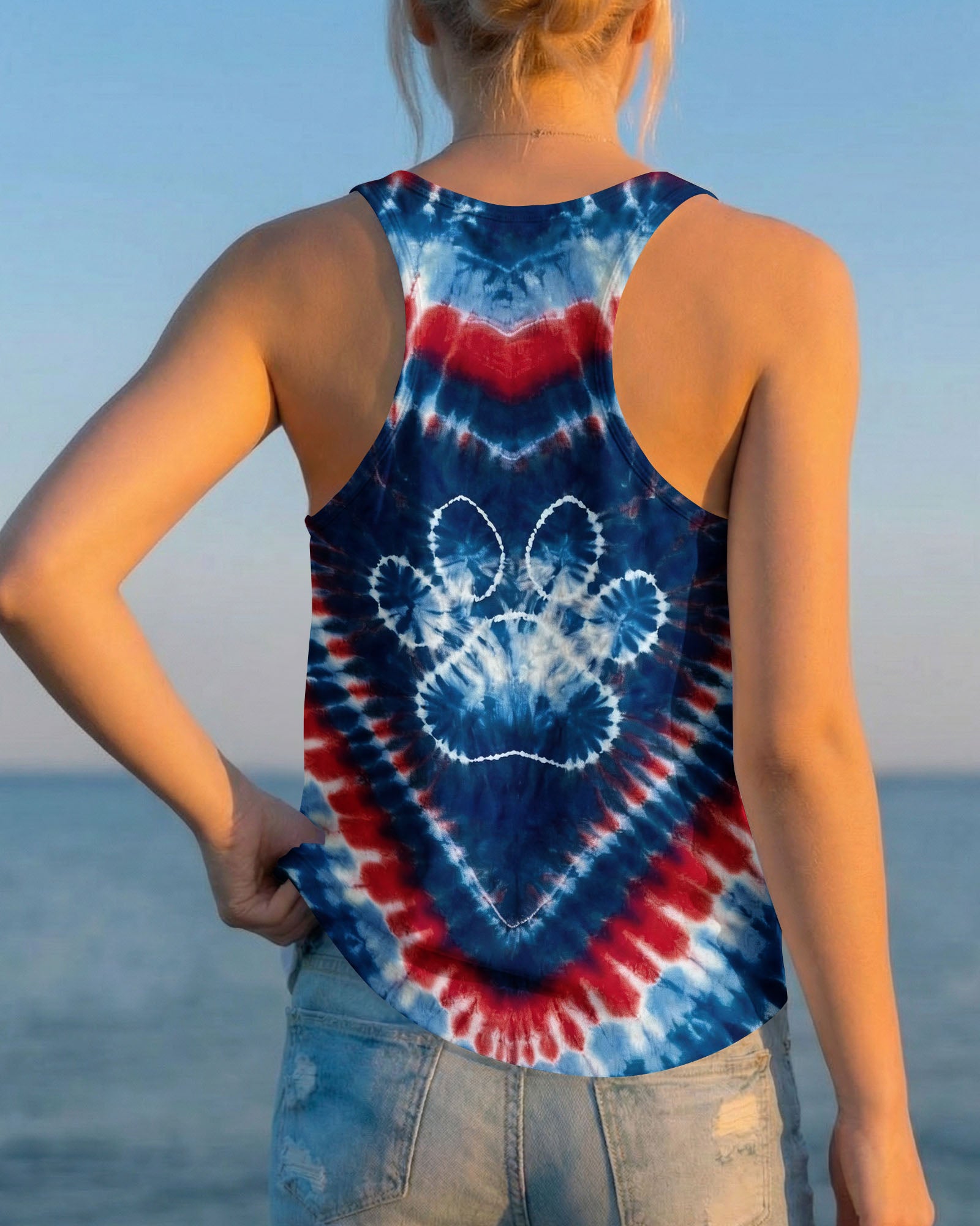 RED WHITE AND BLUE HEART PAW ALL OVER PRINT - TYLN0104263