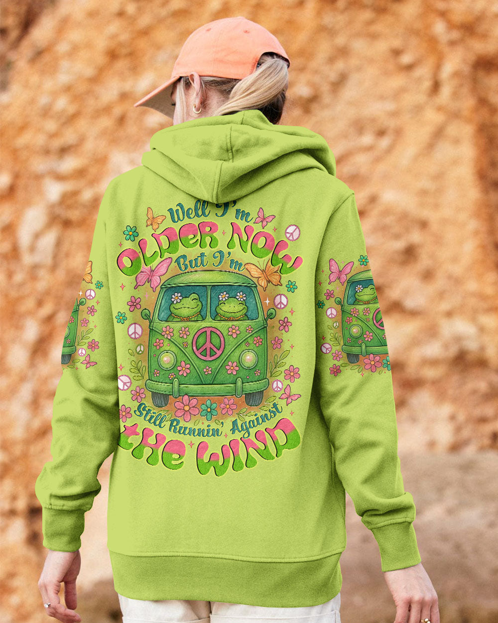 RUNNING AGAINST THE WIND FROGS ALL OVER PRINT - TYTM0204251