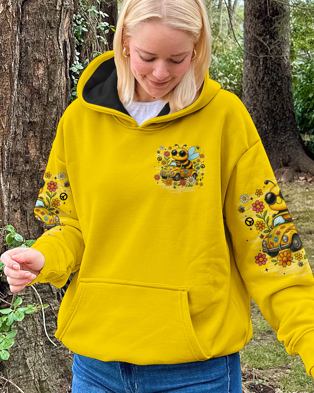 RUNNING AGAINST THE WIND BEE HIPPIE ALL OVER PRINT - TYTM0207252