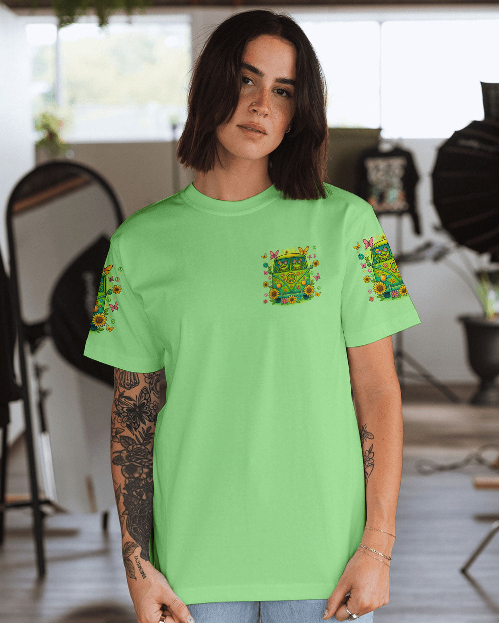 DON'T WORRY BE HIPPIE FROG ALL OVER PRINT - TYTM0304251
