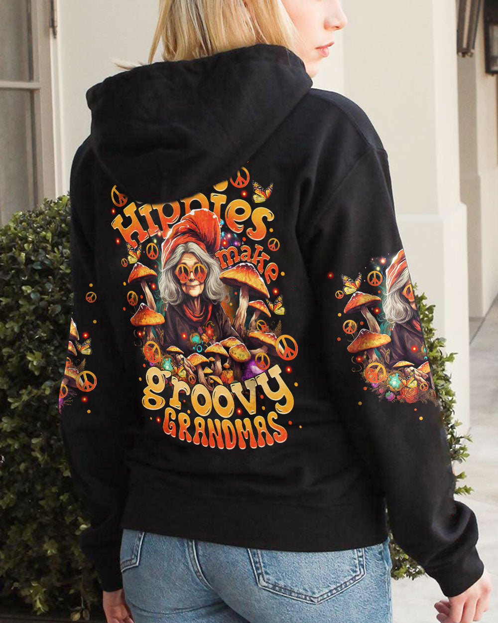 OLD HIPPIES MAKE GROOVY GRANDMAS ALL OVER PRINT - TYTM1210231