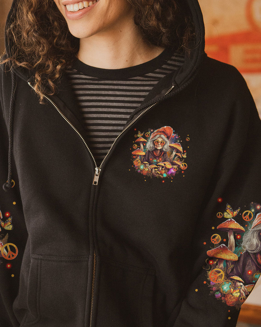 OLD HIPPIES MAKE GROOVY GRANDMAS ALL OVER PRINT - TYTM1210231