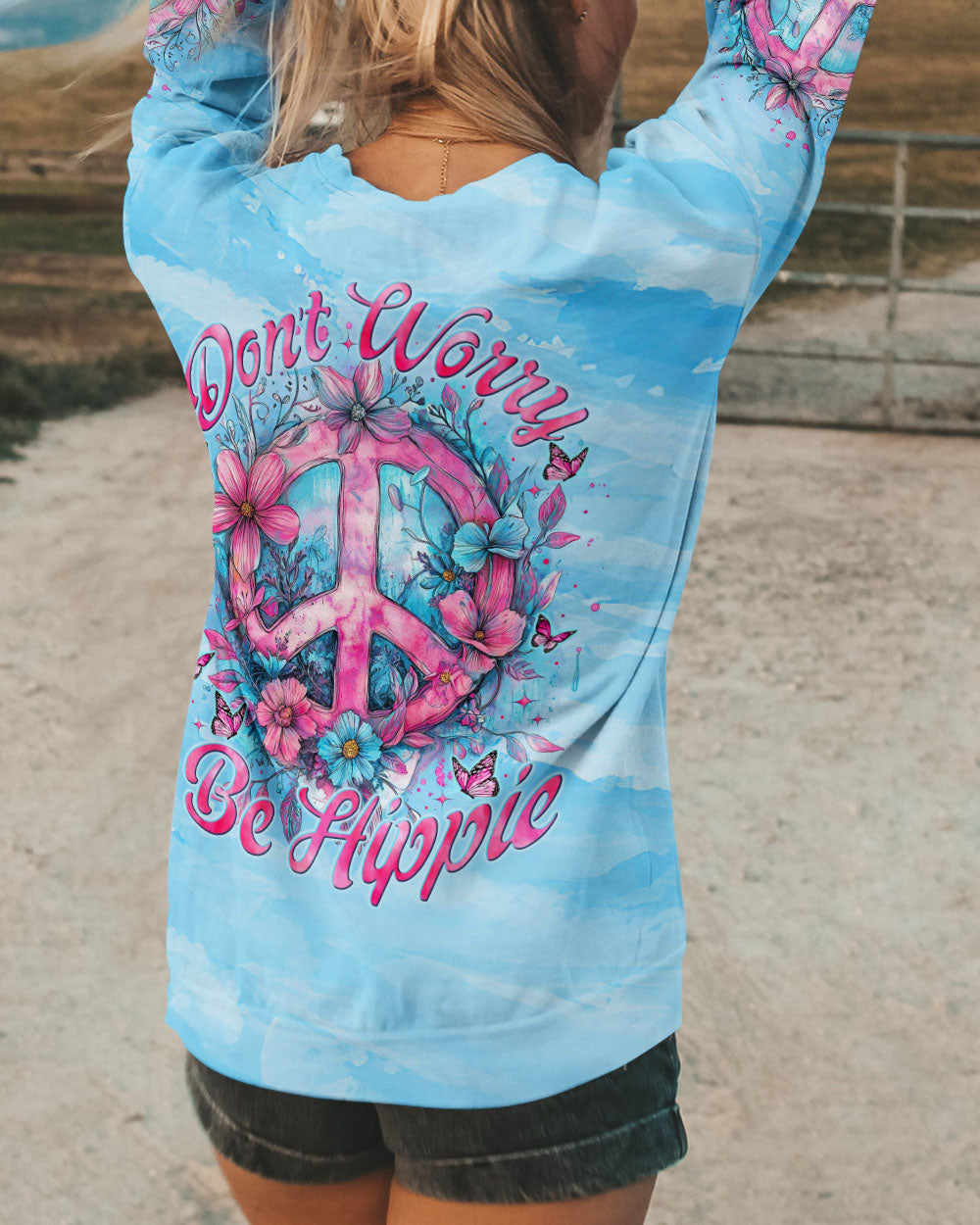 DON'T WORRY BE HIPPIE ALL OVER PRINT - TYTM3011241