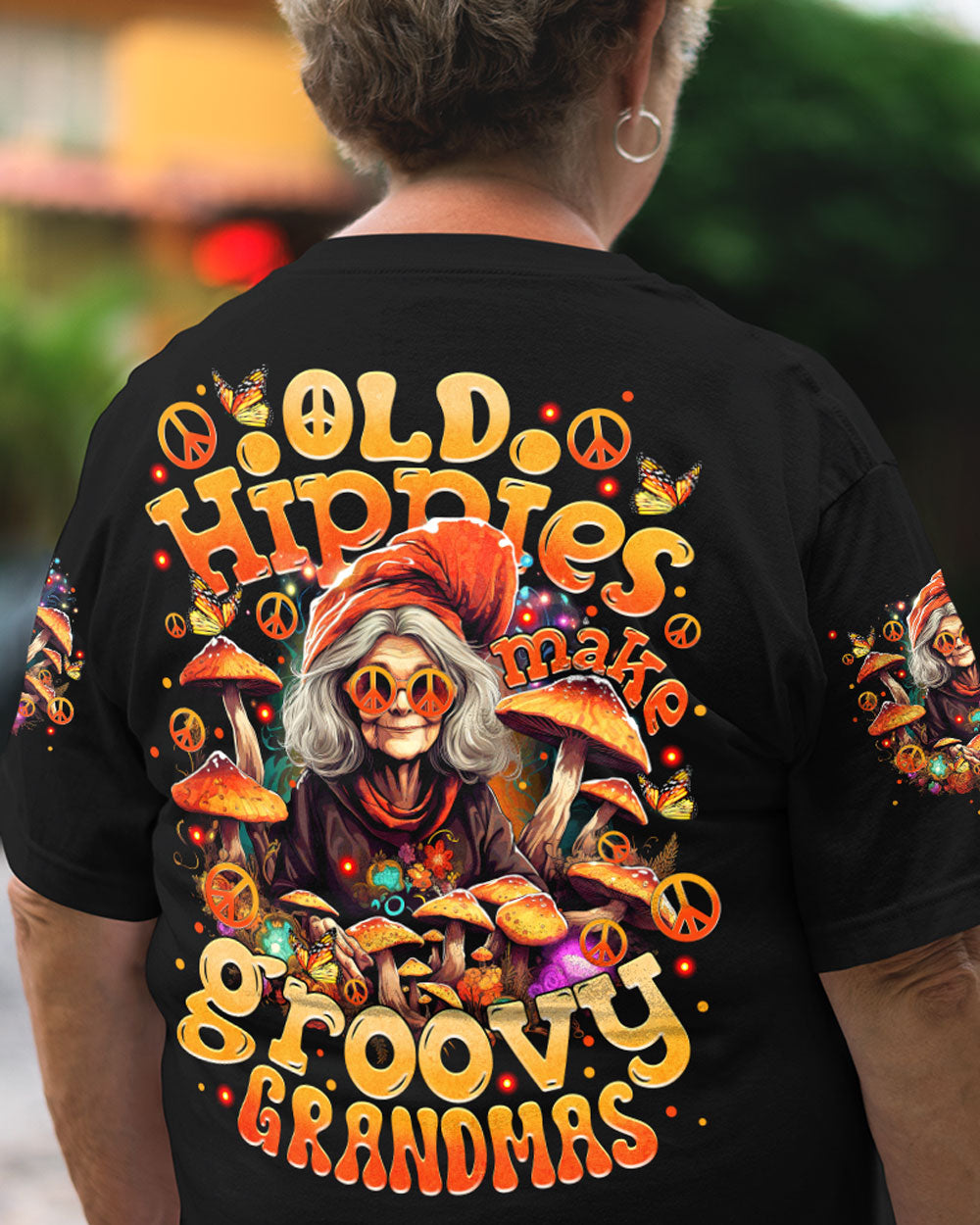 OLD HIPPIES MAKE GROOVY GRANDMAS ALL OVER PRINT - TYTM1210231