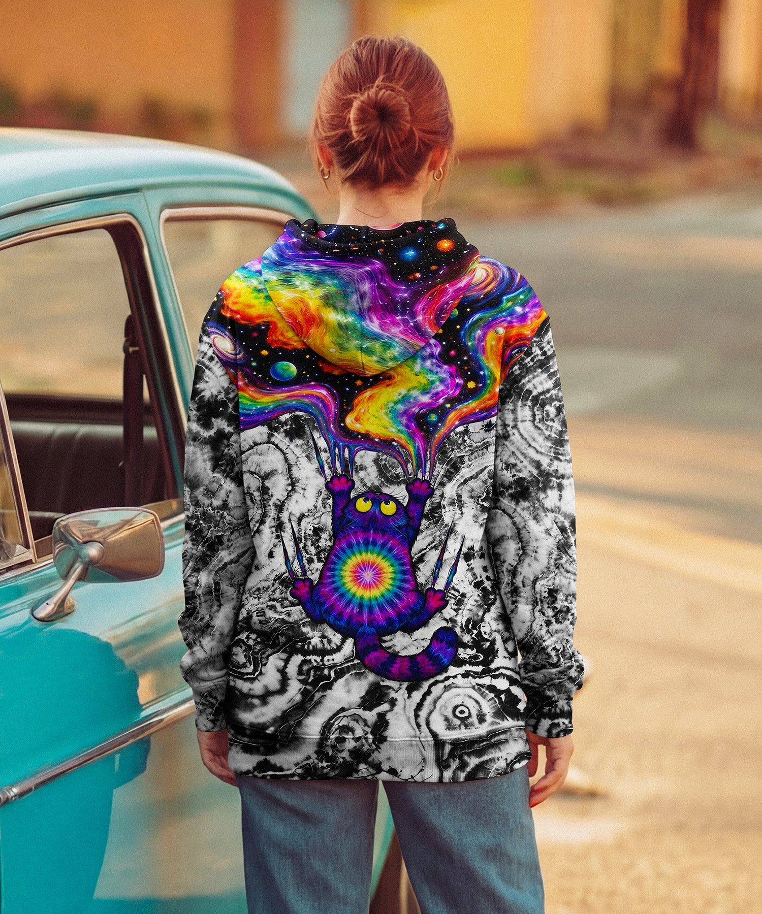 SCRATCHING CAT GALAXY ALL OVER PRINT - KMTM1201261