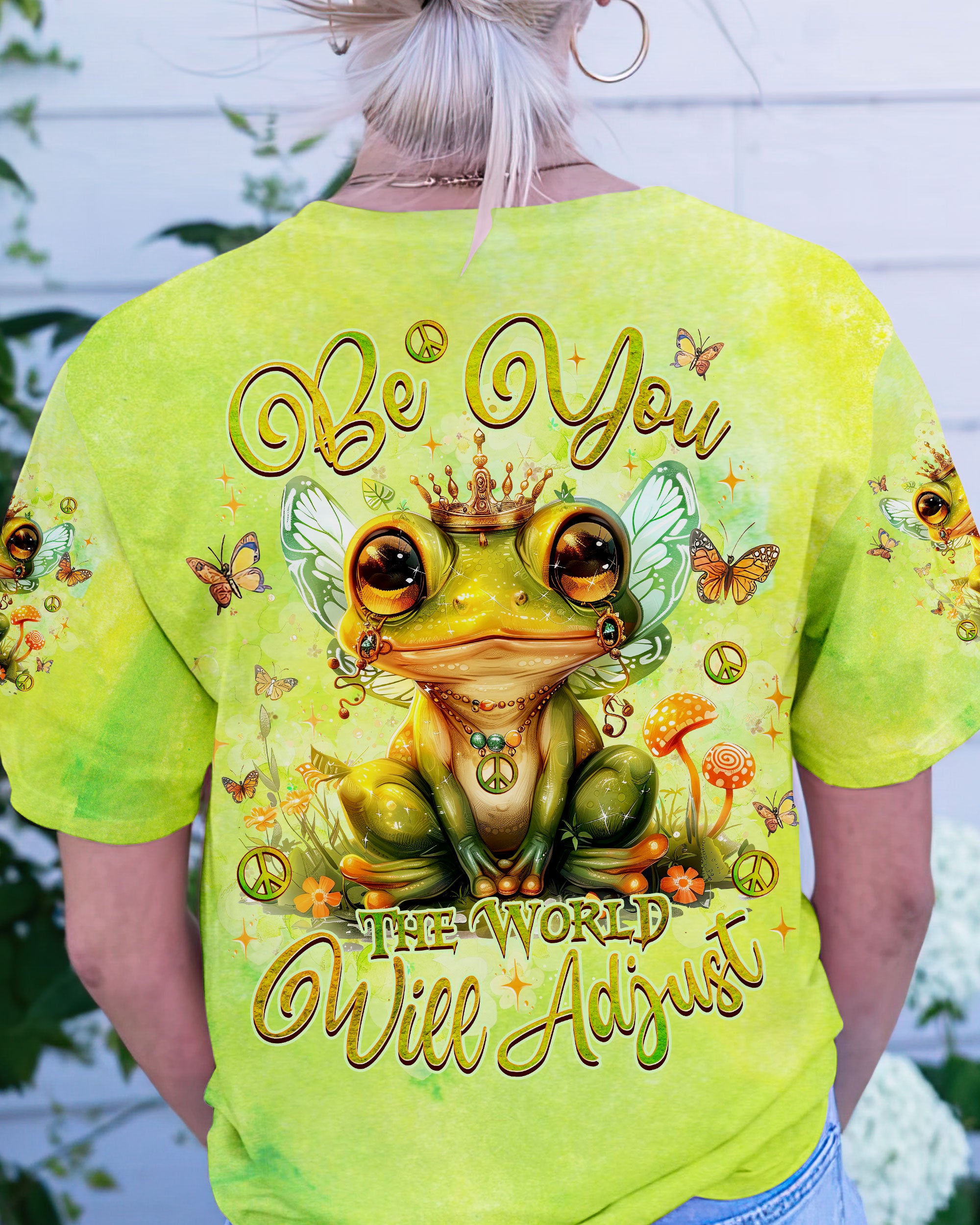 BE YOU THE WORLD WILL ADJUST FROG ALL OVER PRINT - TLNZ1204241
