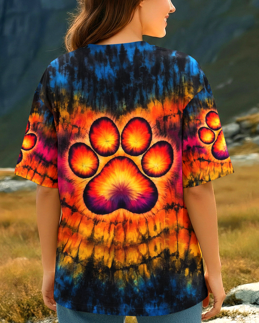 PAW PRINT SWIRL ALL OVER PRINT - TLHG0203263