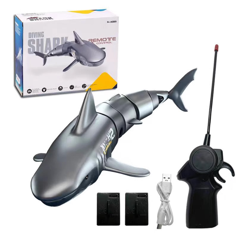 🦈 60% OFF NOW!🌊 Remote Control Diving Shark Toy – Realistic Swimming Action & Waterproof – Interactive Pool Bath Gift for Kids 🎁