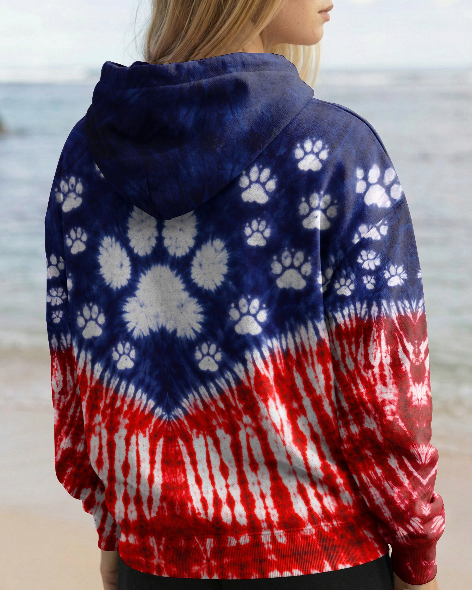 PAW PRINT AMERICAN FLAG V SWIRL ALL OVER PRINT - TLTW1803263