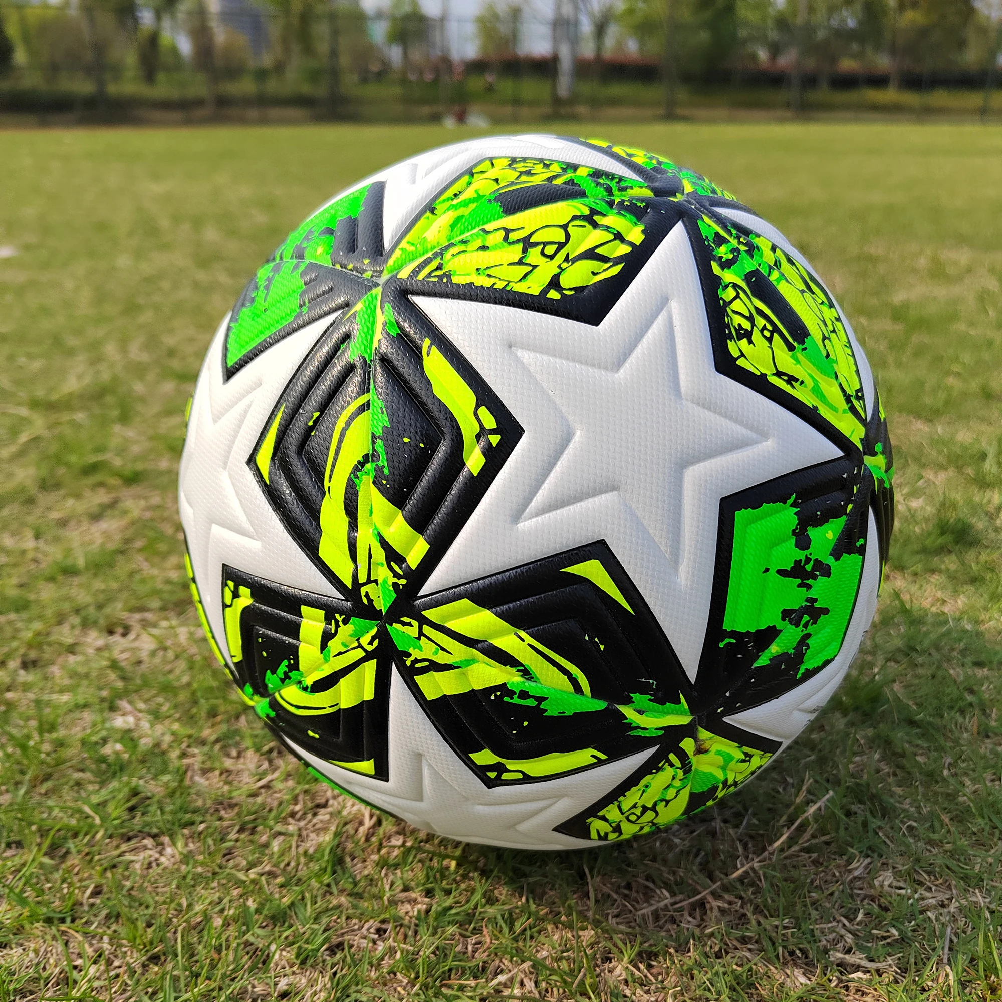 High Quality Soccer Balls Official Size 4/5 PU Material Seamless Goal Team Outdoor Match Game Football Training Ballon De Foot-Leplay