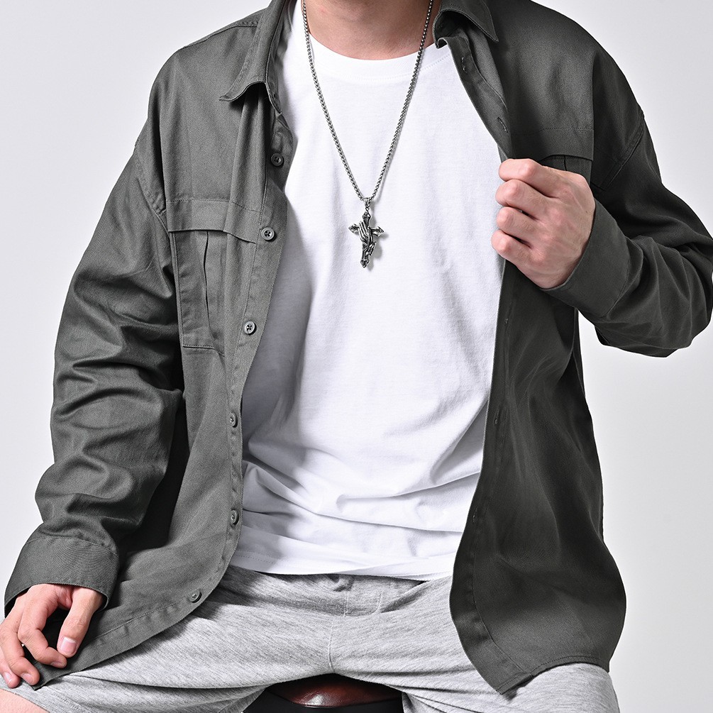 Jewelry Source Manufacturer European And American Retro Fashion Goods Praying Hands Stainless Steel Cross Personalized Niche Pendant