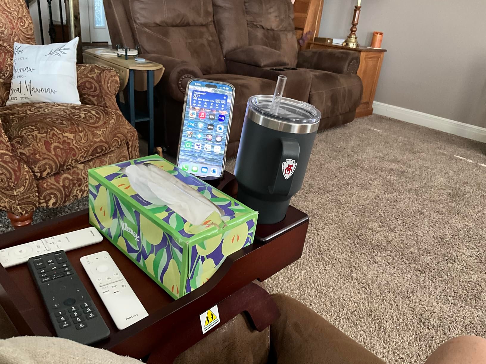 Sturdy and Plenty or storage.