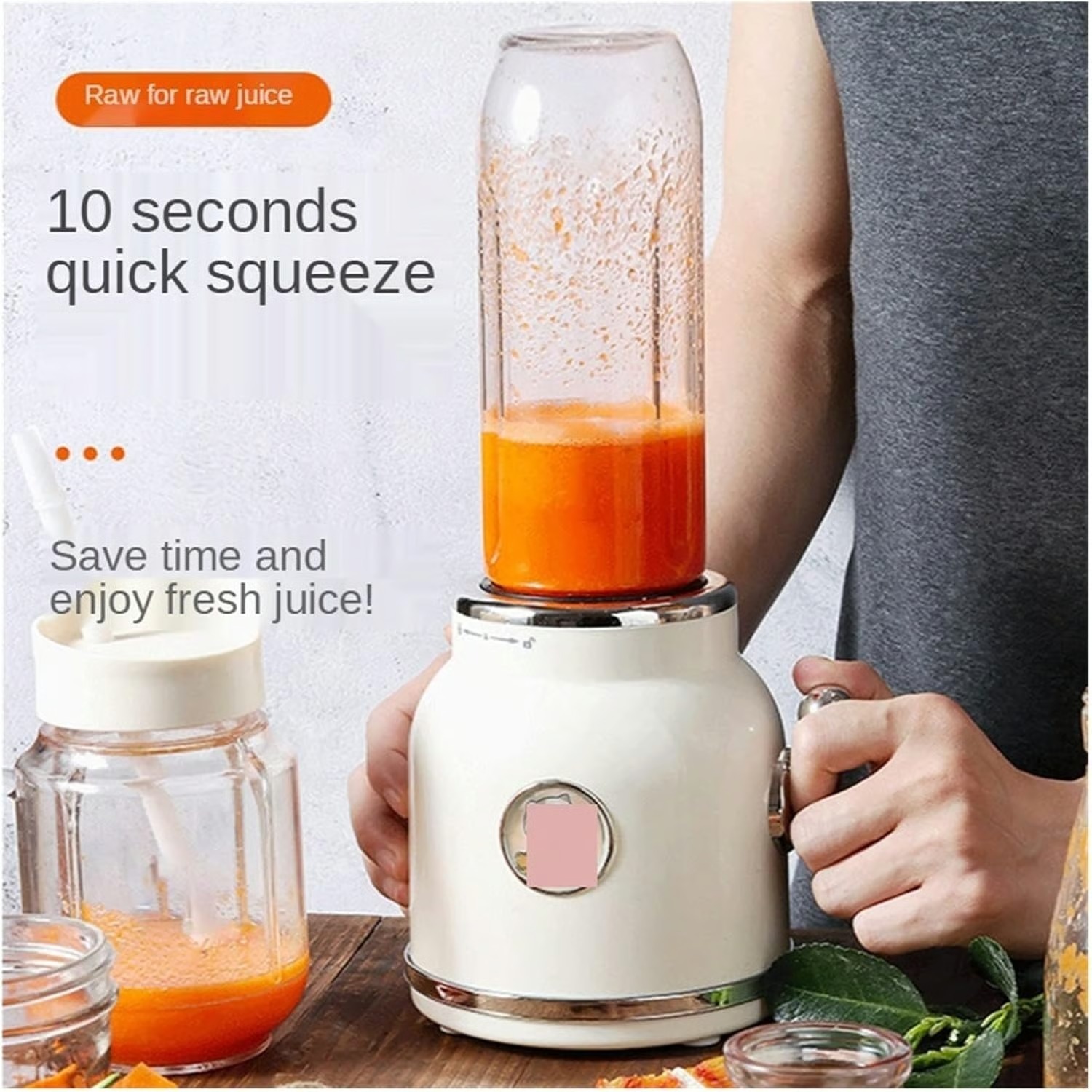 Portable Juicer with Two Cups & Small Ice Blender – Large Capacity, Easy to Clean, Perfect for Campsite Blending 🍹