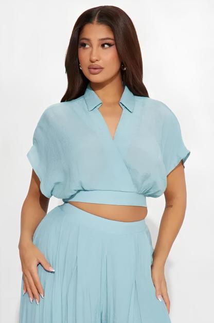Effortless Summer 2-Piece Wrap Crop Top & Wide Leg Pants Set