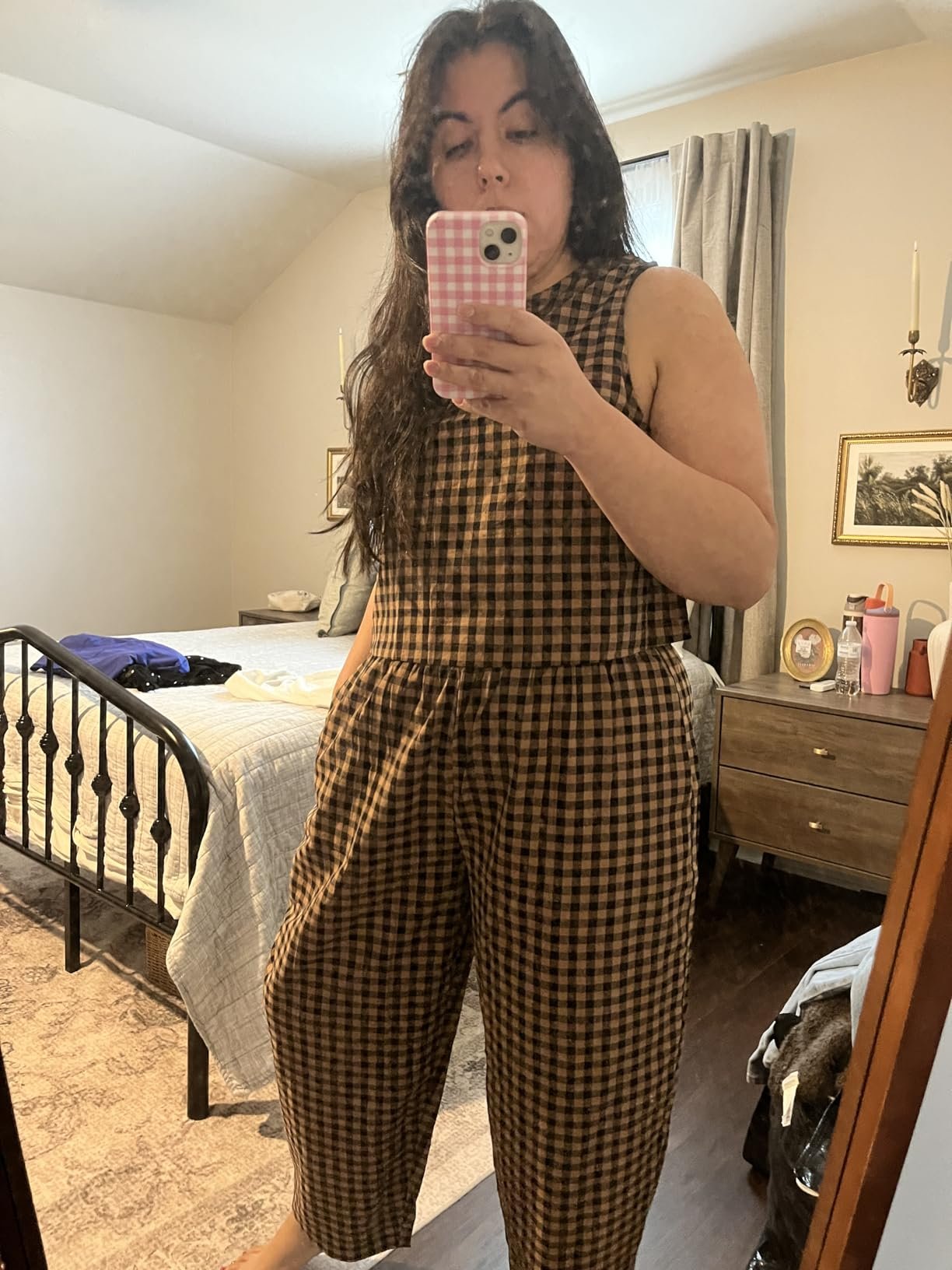 Cute, Trendy + Well Constructed!