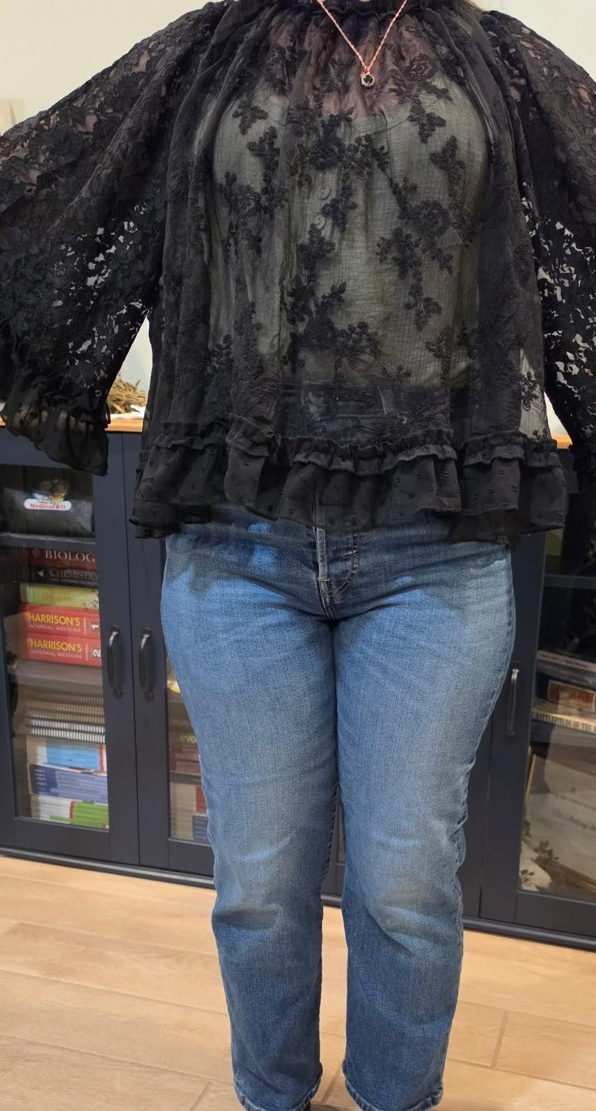 a cute idea but not very flattering and rather itchy
