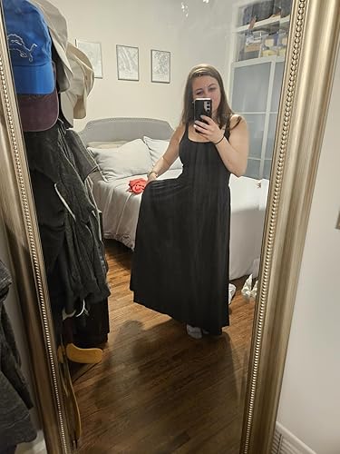 THIS IS THE DRESS OF THE SUMMER!