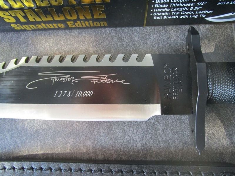 🔥Rambo's First Blood Knife Signature Masterpiece Outdoor Gear (limitovaná edice)