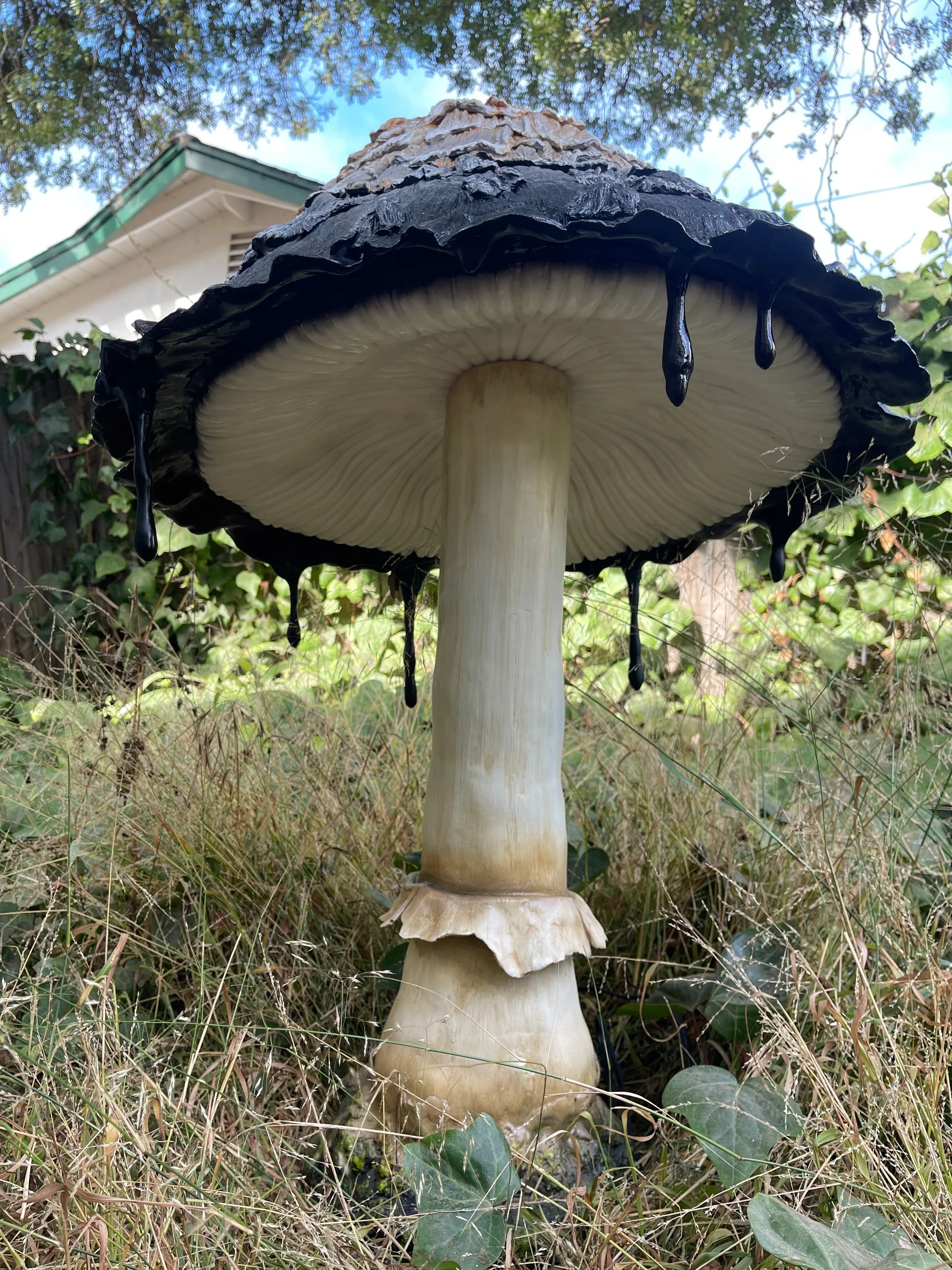 Glowing Ghost Mushroom Garden Art Décor
