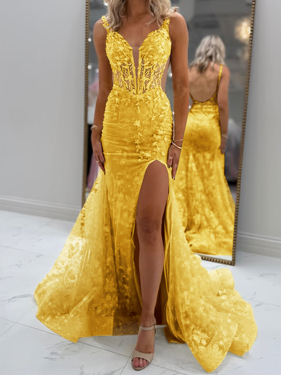 Glam Sheath V-Neck Appliques Lace Court Train Tulle Corset Prom Dress