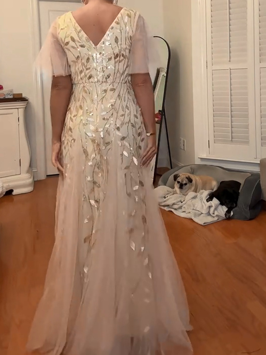 A-line/Princess V-neck Short Sleeves Appliques Lace Floor-Length Tulle Mother of the Bride Dresses