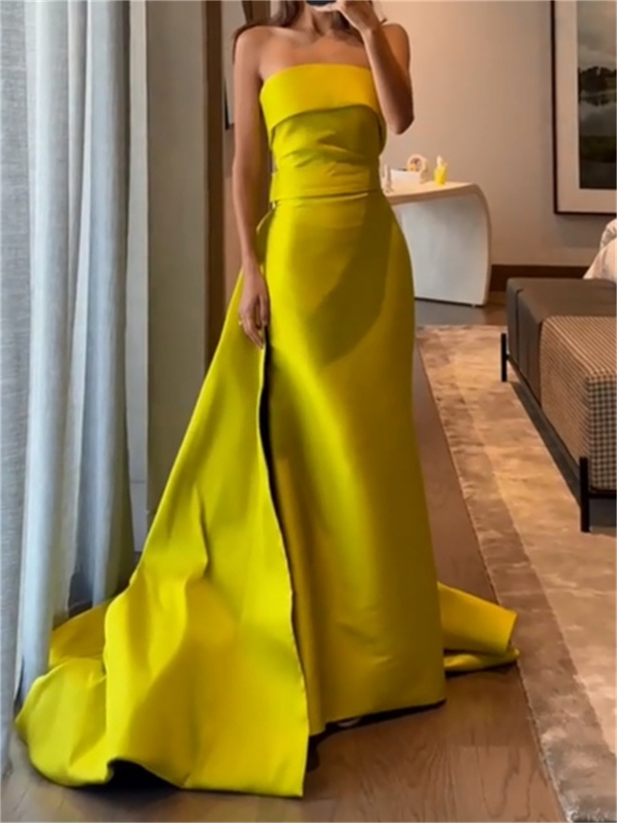 Sheath/Column Straight Pleated Floor-Length Satin Mother of the Bride Dresses