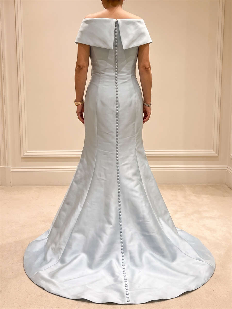 Sheath/Column Off-the-Shoulder Short Sleeves Pleated Sweep Train Satin Mother of the Bride Dresses